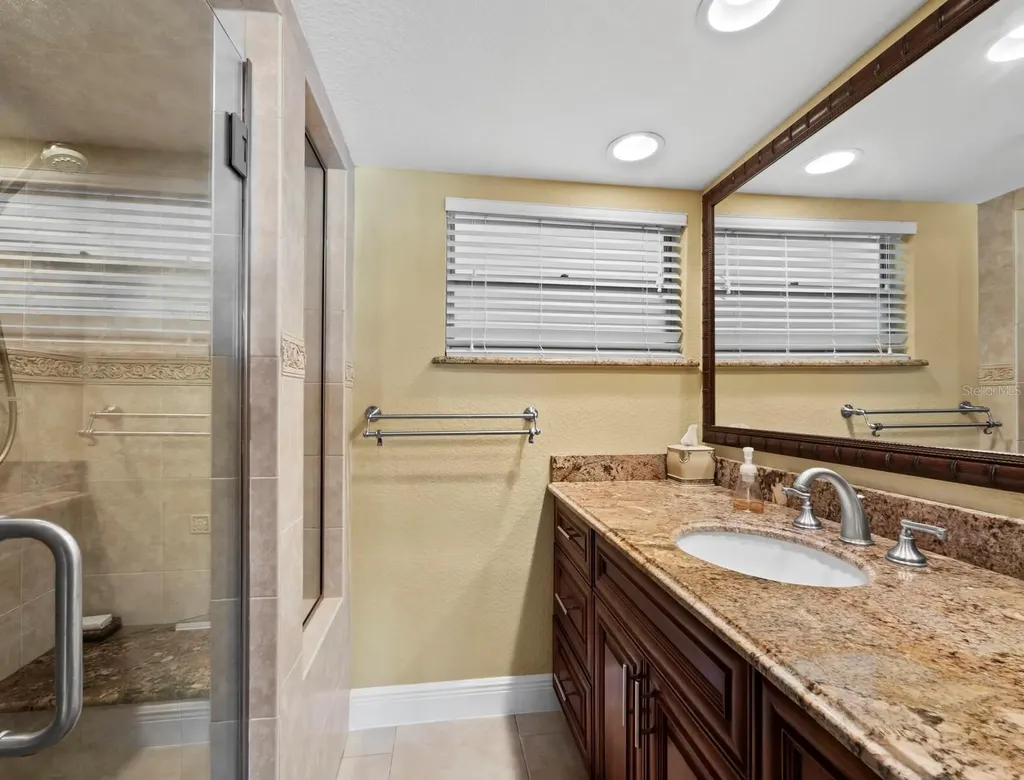 4430 Exeter Drive Longboat Key FL 34228