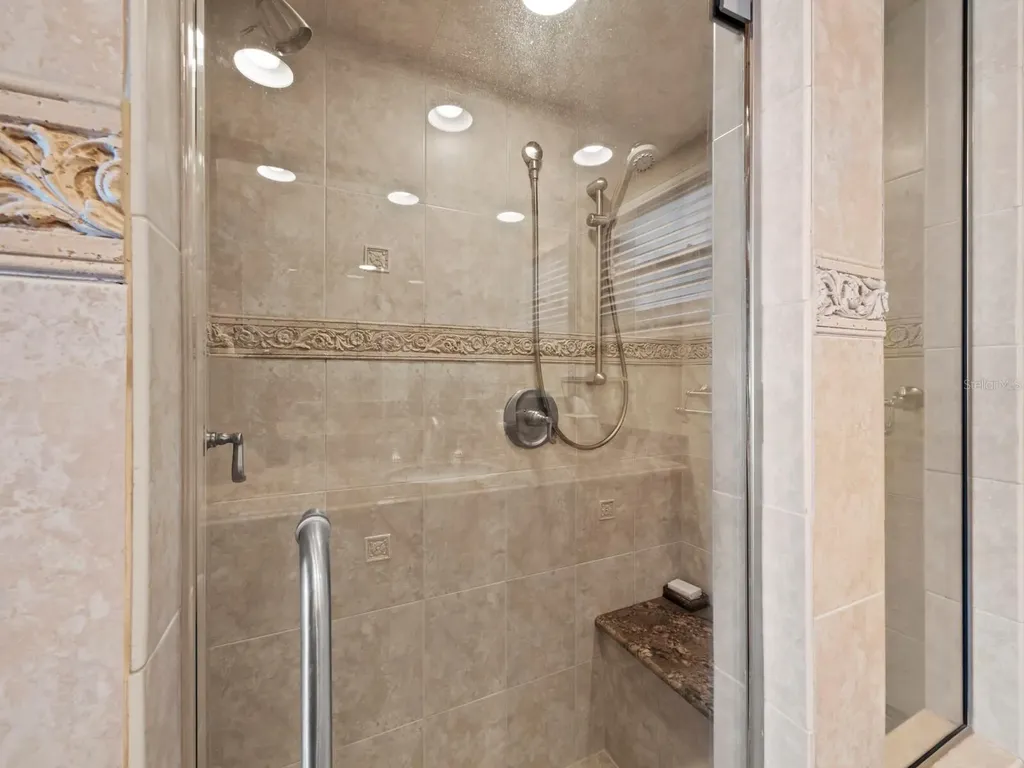 4430 Exeter Drive Longboat Key FL 34228