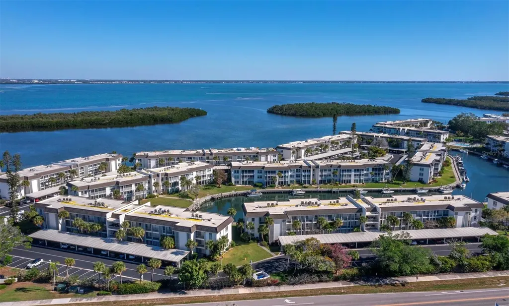 4430 Exeter Drive Longboat Key FL 34228