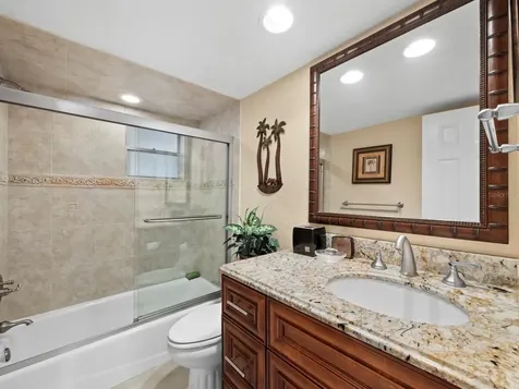 4430 Exeter Drive Longboat Key FL 34228