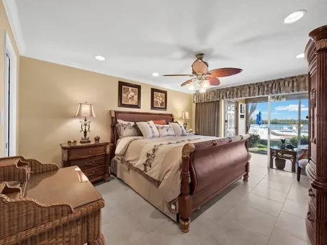 4430 Exeter Drive Longboat Key FL 34228