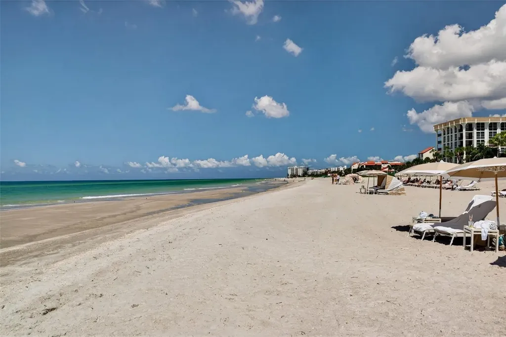 1591 Gulf Of Mexico Drive Longboat Key FL 34228