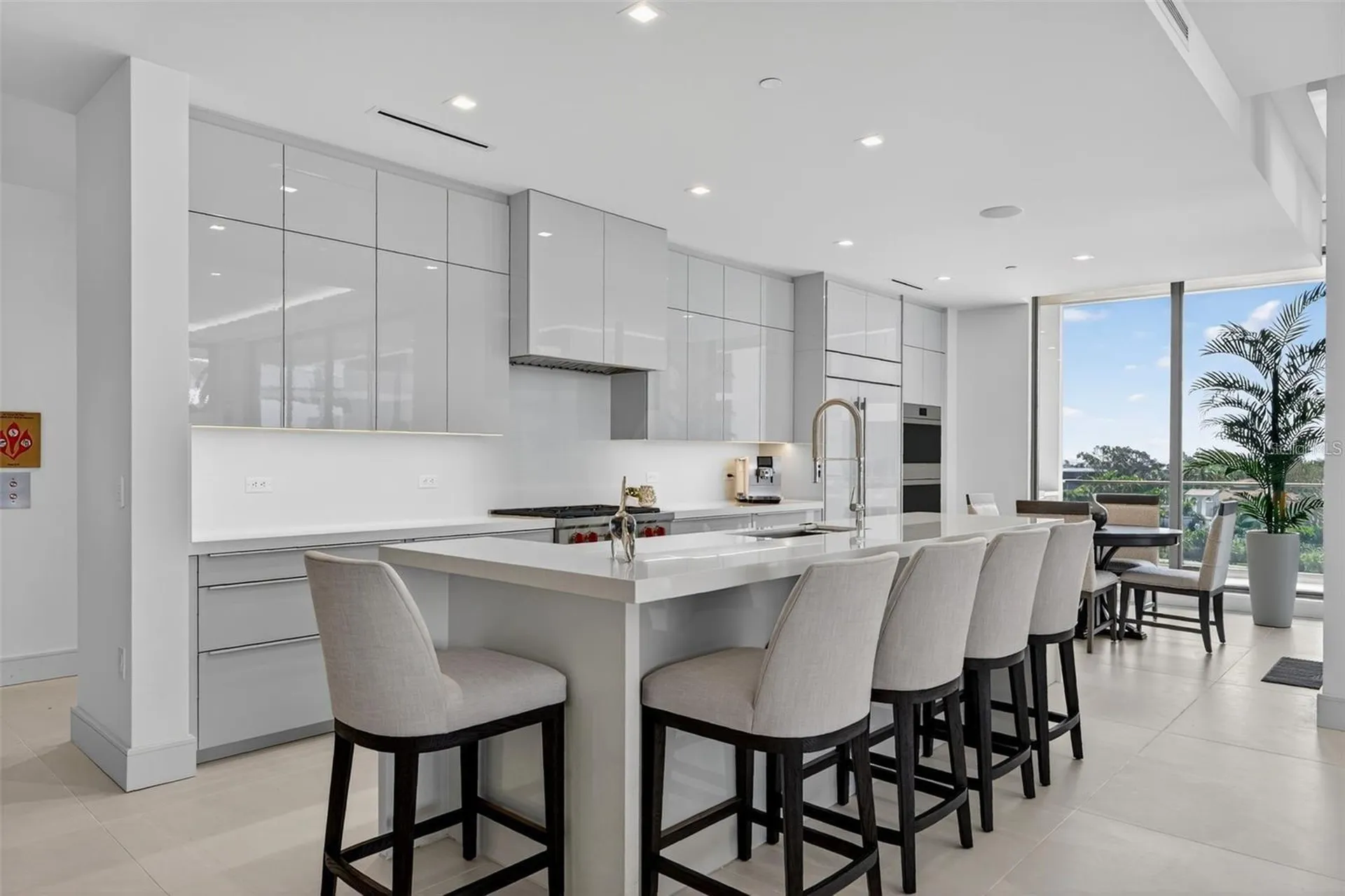 1591 Gulf Of Mexico Drive Longboat Key FL 34228