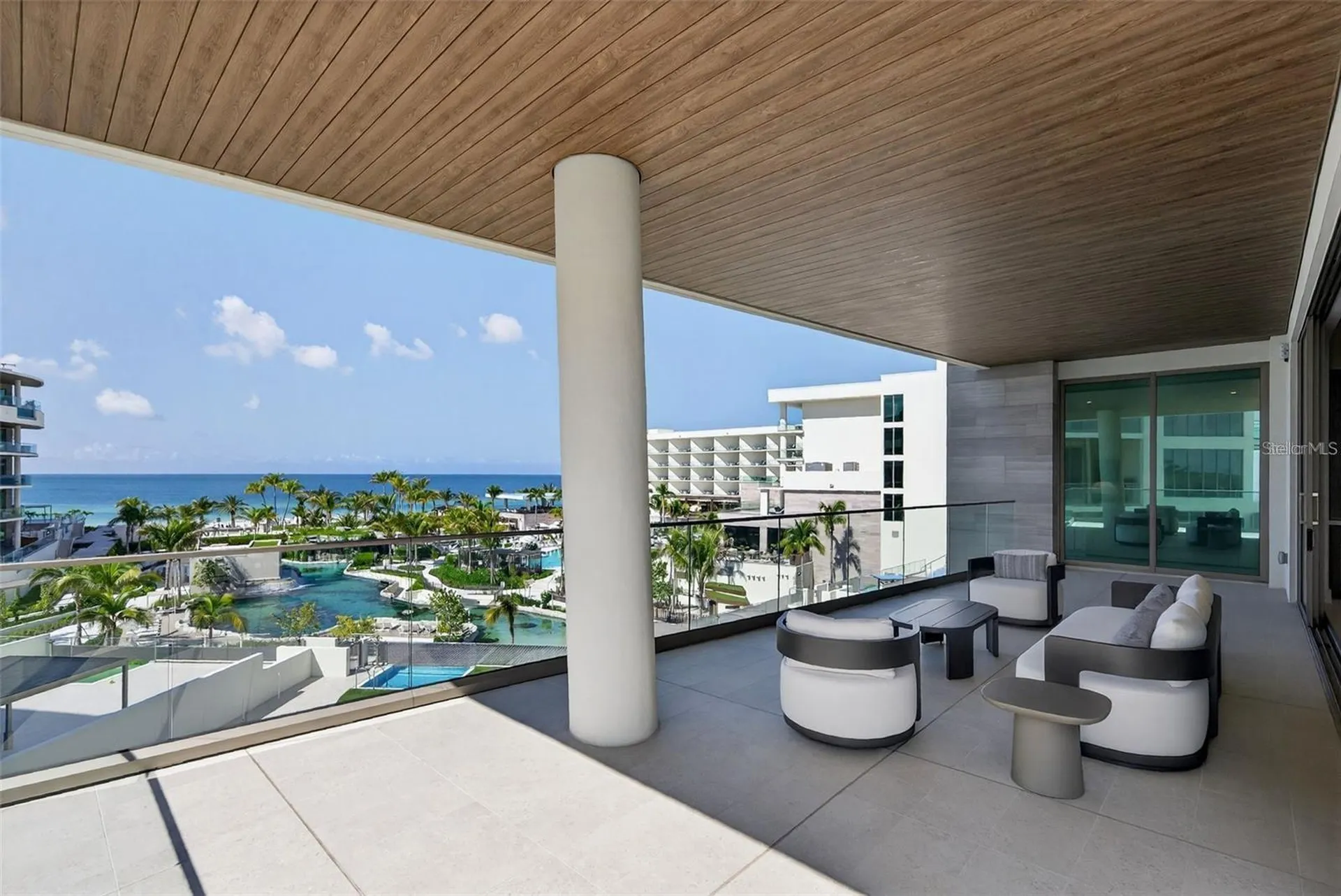 1591 Gulf Of Mexico Drive Longboat Key FL 34228