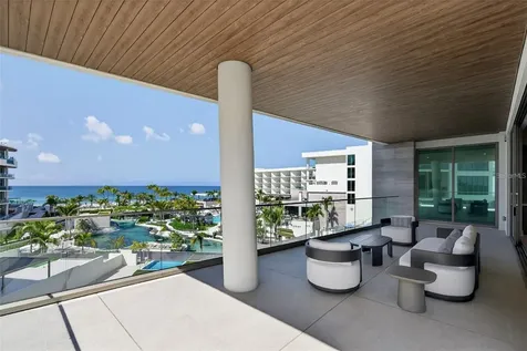 1591 Gulf Of Mexico Drive Longboat Key FL 34228