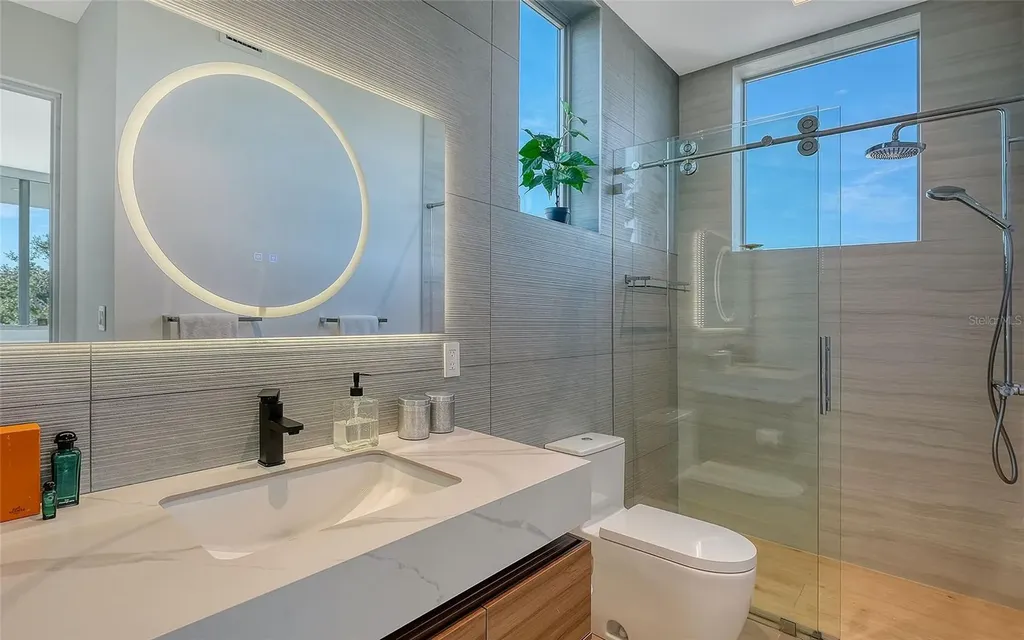 1401 Kenilworth Street Sarasota FL 34231