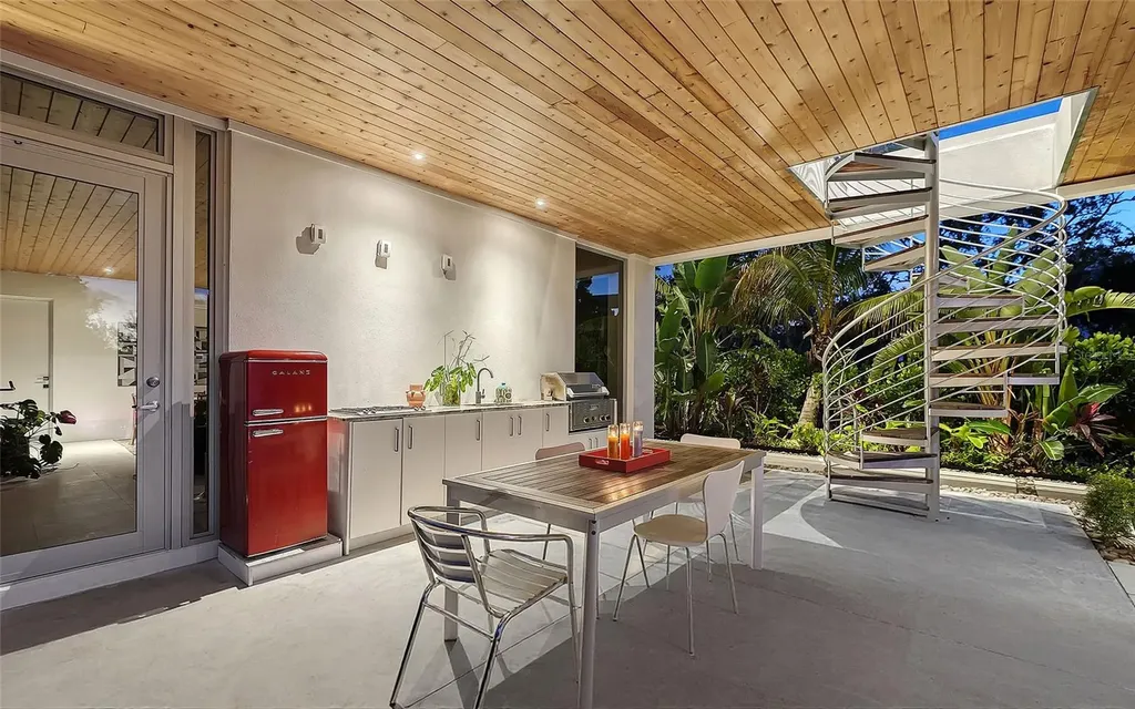 1401 Kenilworth Street Sarasota FL 34231