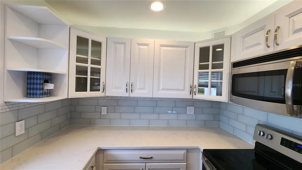 202 Bedford Trail Sun City Center FL 33573