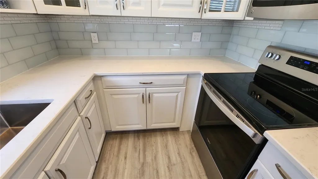 202 Bedford Trail Sun City Center FL 33573