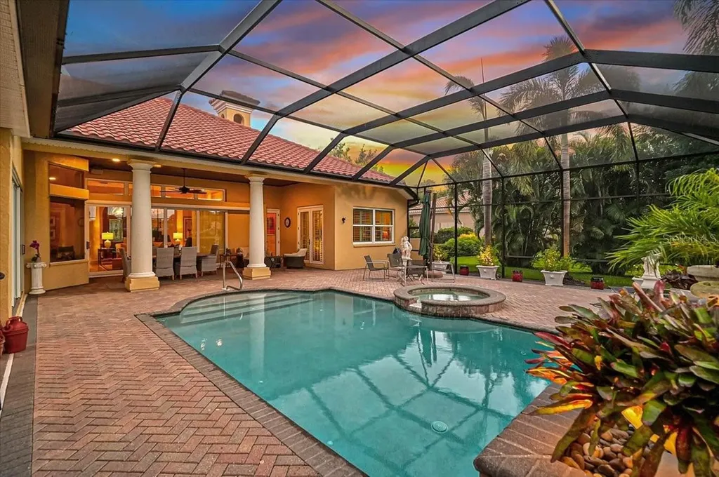 433 E Macewen Drive Osprey FL 34229