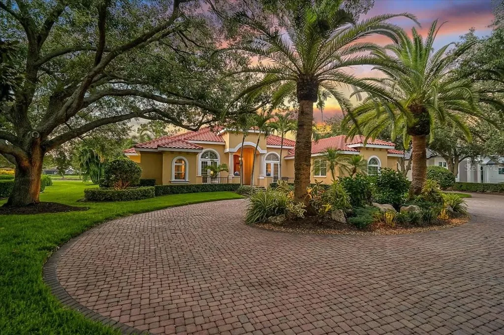 433 E Macewen Drive Osprey FL 34229
