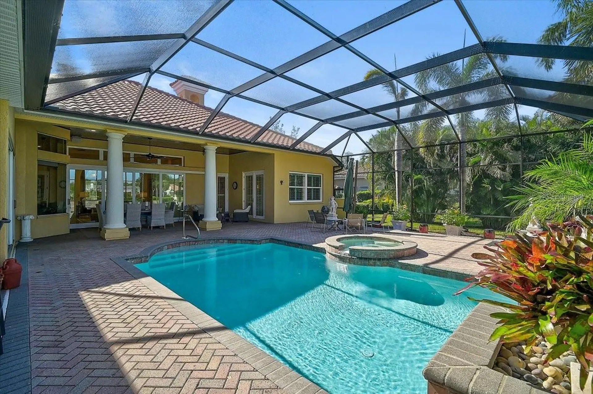 433 E Macewen Drive Osprey FL 34229