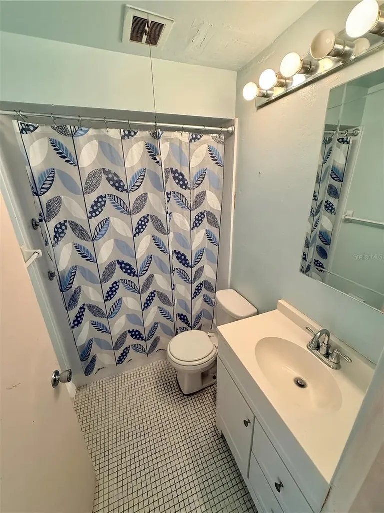 1000 Lake Of The Woods Boulevard Casselberry FL 32730