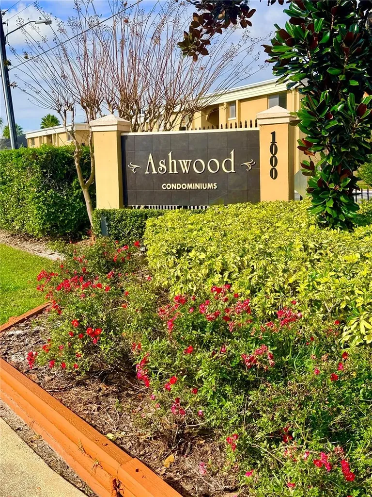 1000 Lake Of The Woods Boulevard Casselberry FL 32730