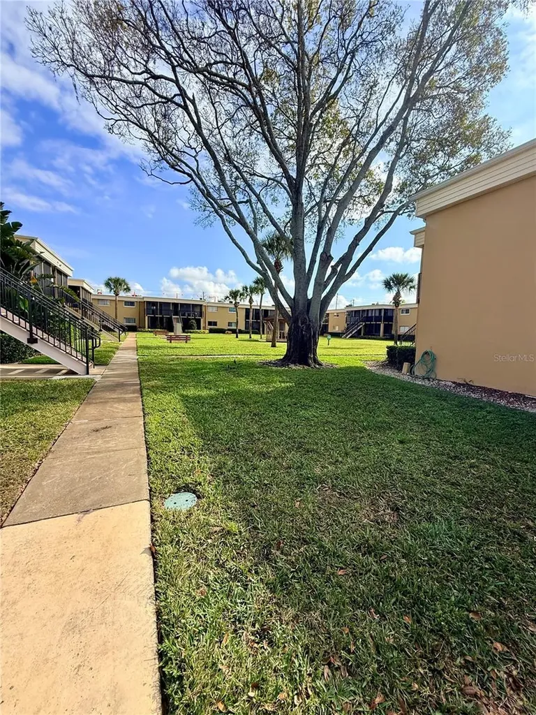 1000 Lake Of The Woods Boulevard Casselberry FL 32730