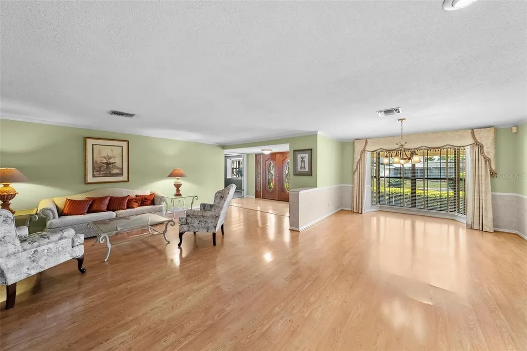 2943 Whisper Lane N Clearwater FL 33762