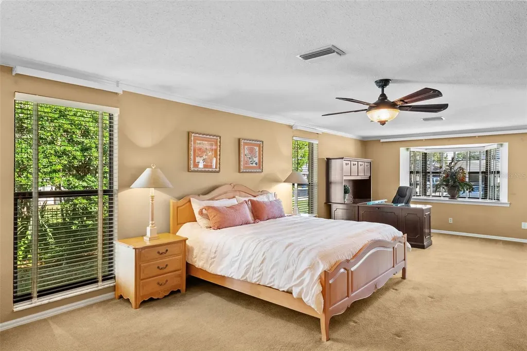 2943 Whisper Lane N Clearwater FL 33762
