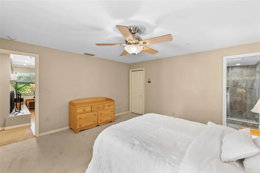 2943 Whisper Lane N Clearwater FL 33762