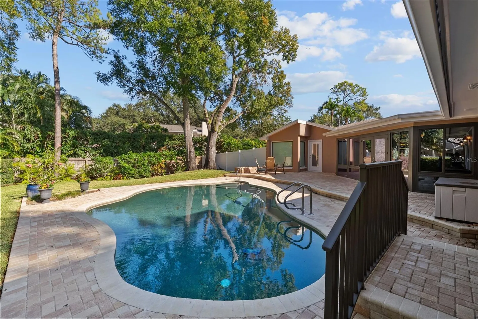 2943 Whisper Lane N Clearwater FL 33762