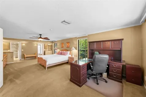 2943 Whisper Lane N Clearwater FL 33762