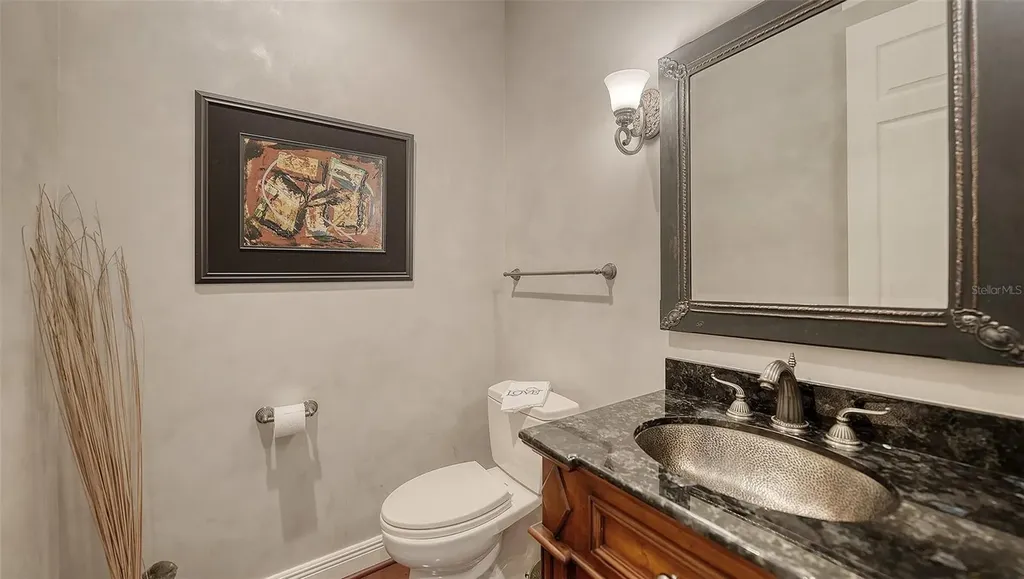 3311 Sabal Cove Drive Longboat Key FL 34228