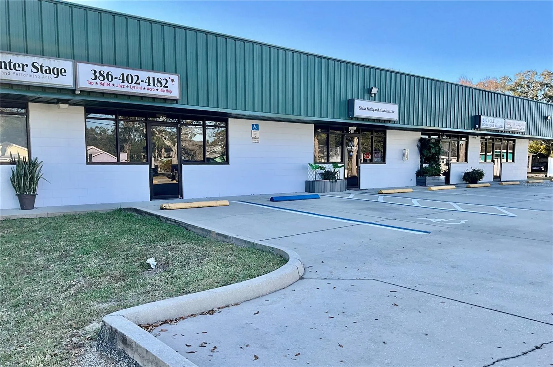 540 Wayne Avenue New Smyrna Beach FL 32168