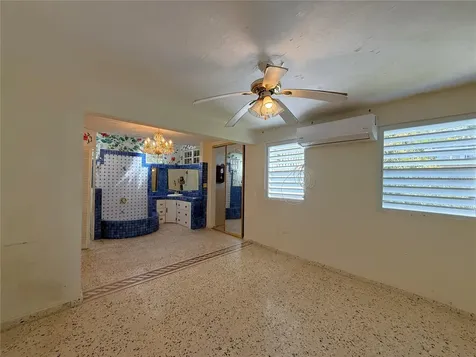 Bo Barrero Rincon PR 00677
