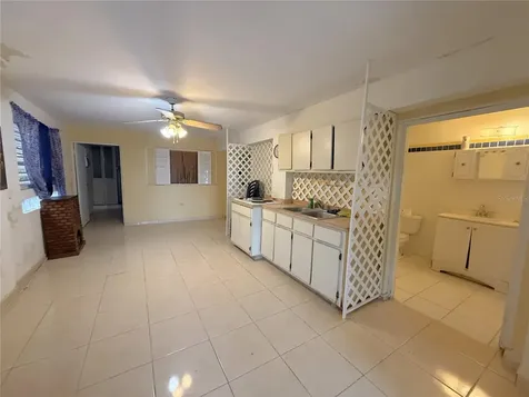 Bo Barrero Rincon PR 00677