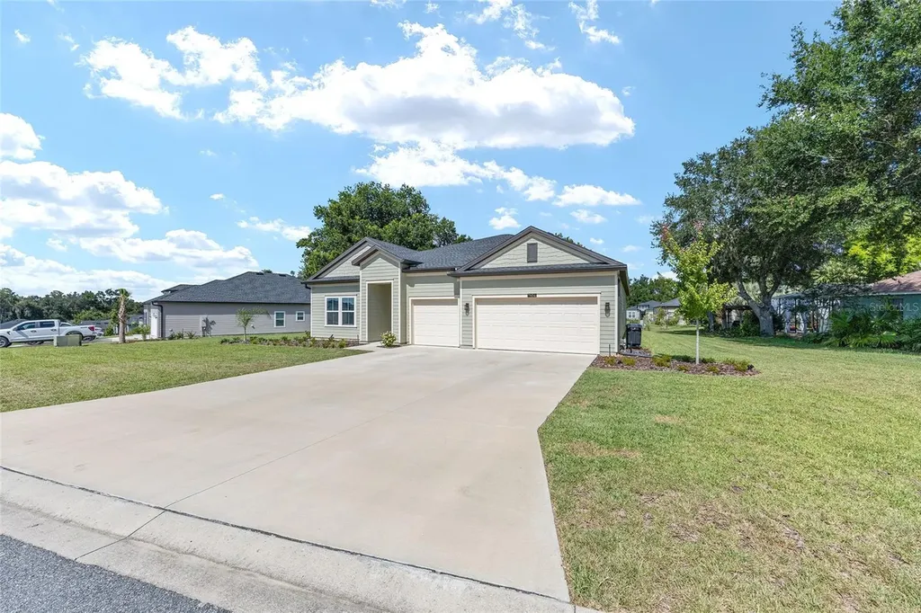 7834 SW 194th Court Dunnellon FL 34432