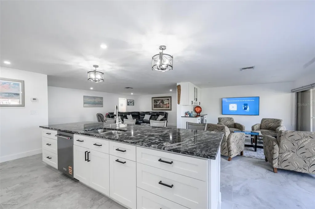 149 Crescent Drive Punta Gorda FL 33950