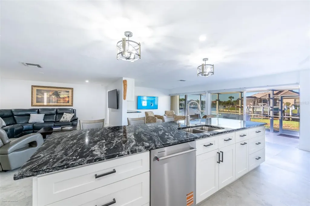 149 Crescent Drive Punta Gorda FL 33950