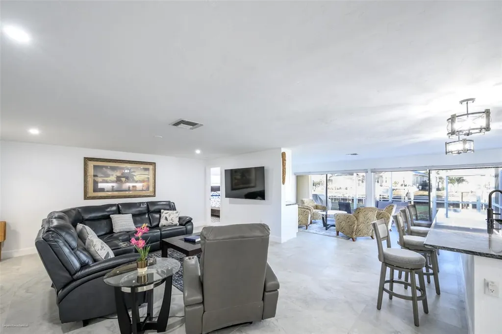 149 Crescent Drive Punta Gorda FL 33950
