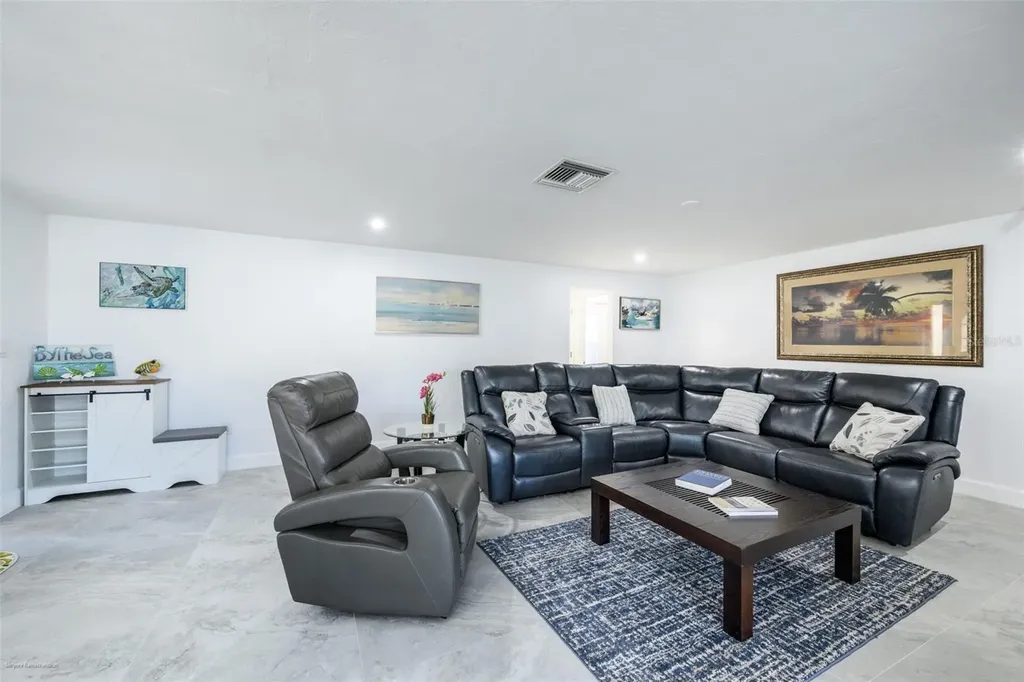 149 Crescent Drive Punta Gorda FL 33950
