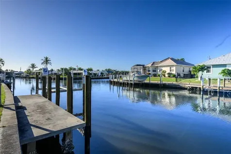 149 Crescent Drive Punta Gorda FL 33950