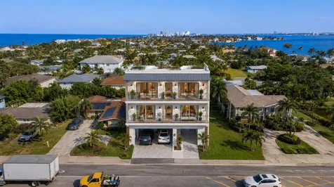 Causeway Boulevard Belleair Beach FL 33786
