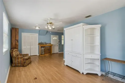 3016 N Albany Avenue Tampa FL 33607
