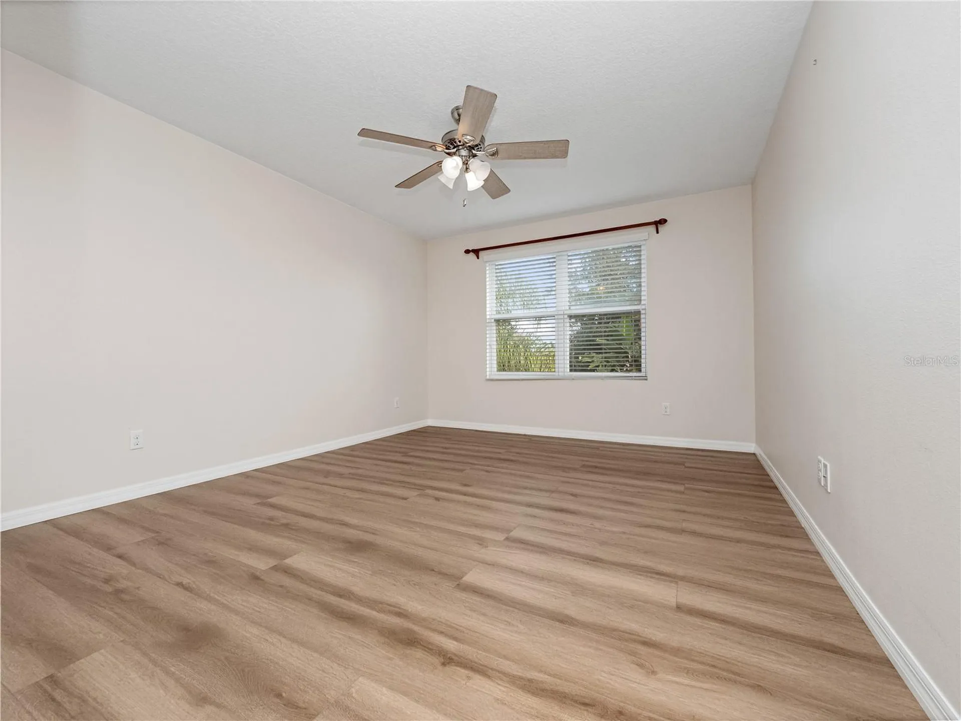 2015 Sandy Garden Lane Winter Garden FL 34787