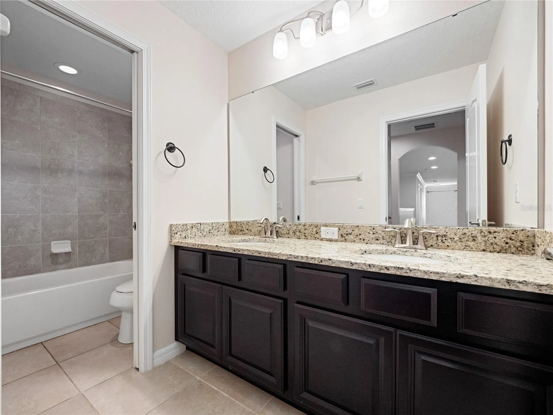 2015 Sandy Garden Lane Winter Garden FL 34787