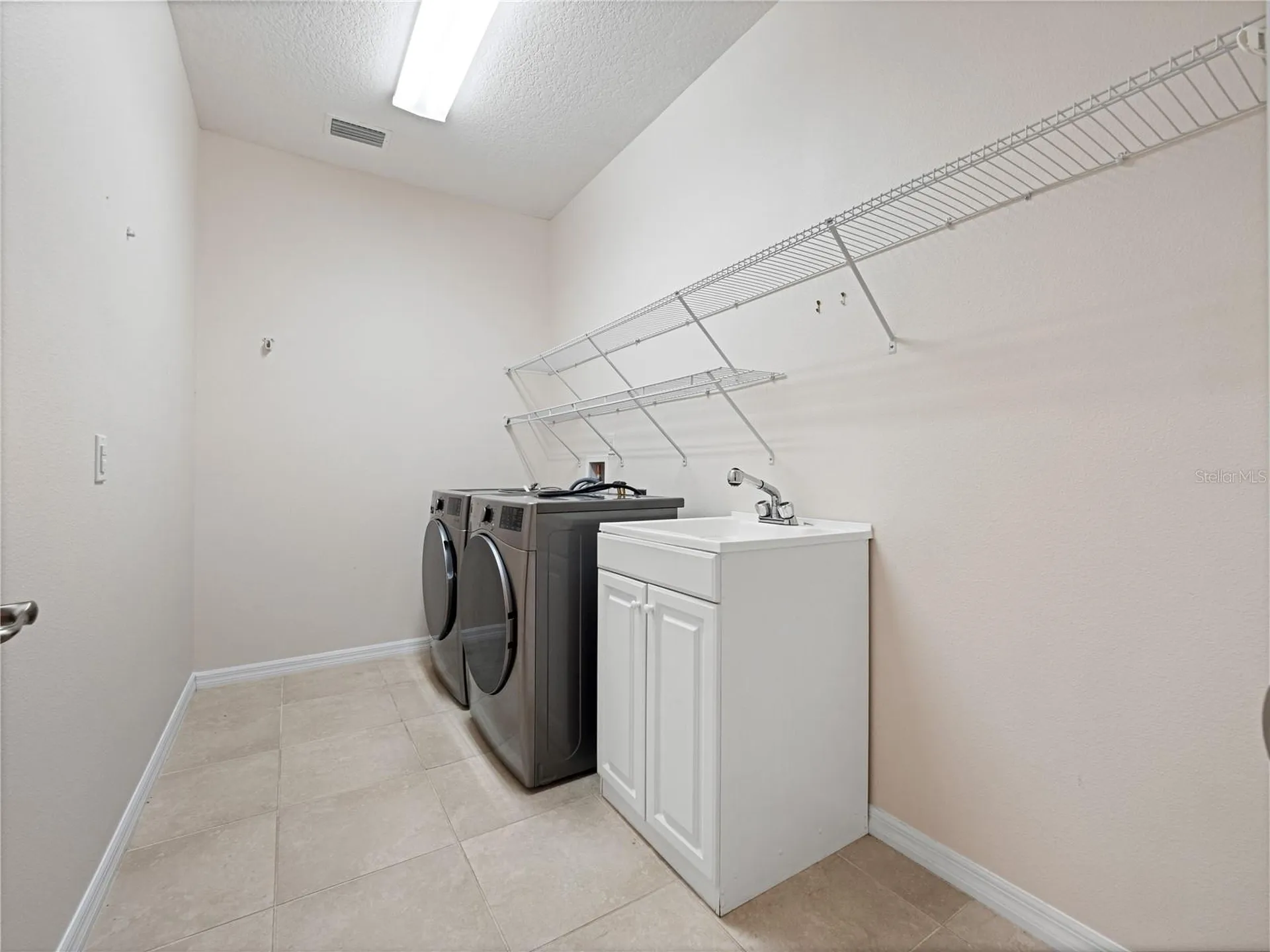 2015 Sandy Garden Lane Winter Garden FL 34787