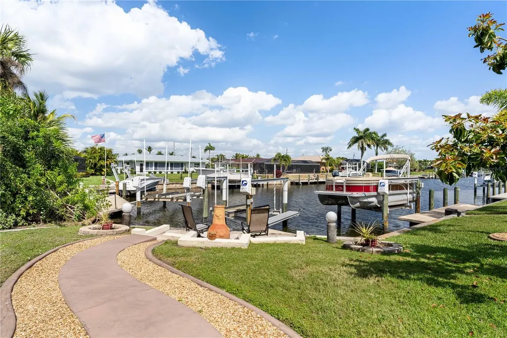 200 Capri Isles Court Punta Gorda FL 33950