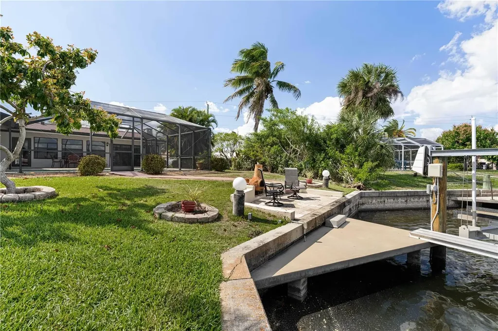 200 Capri Isles Court Punta Gorda FL 33950