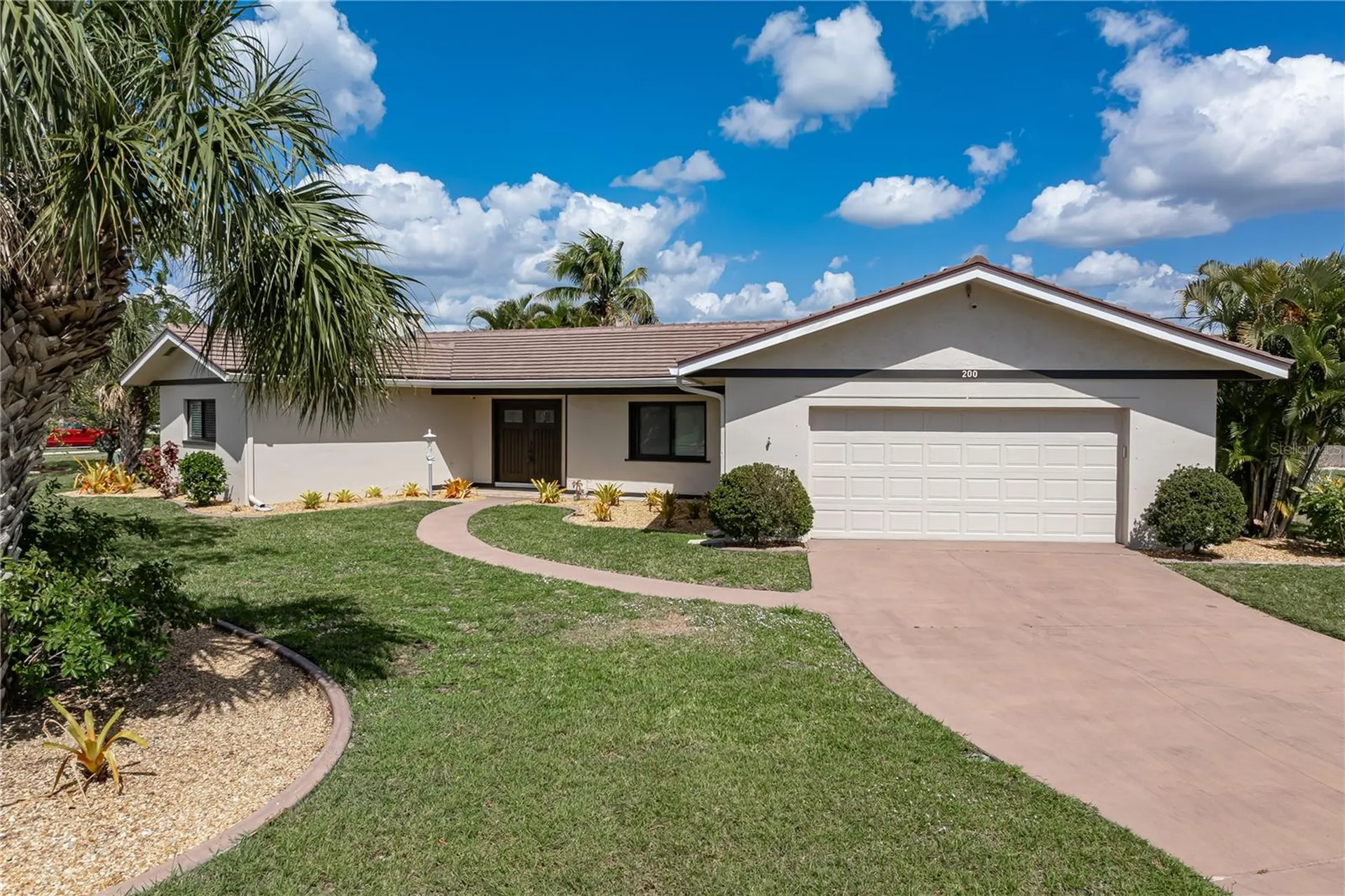 200 Capri Isles Court Punta Gorda FL 33950
