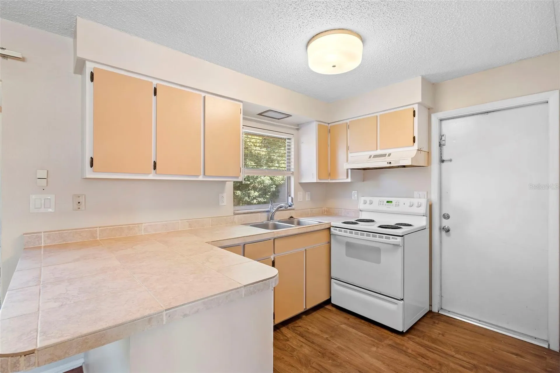 2373 Fairgren Avenue Deltona FL 32738