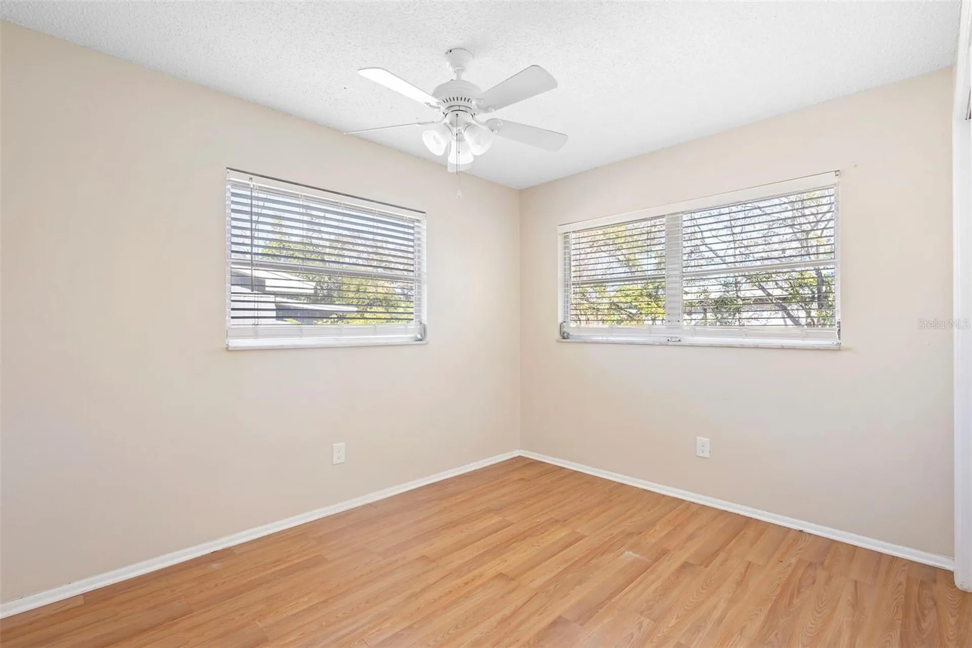 2373 Fairgren Avenue Deltona FL 32738