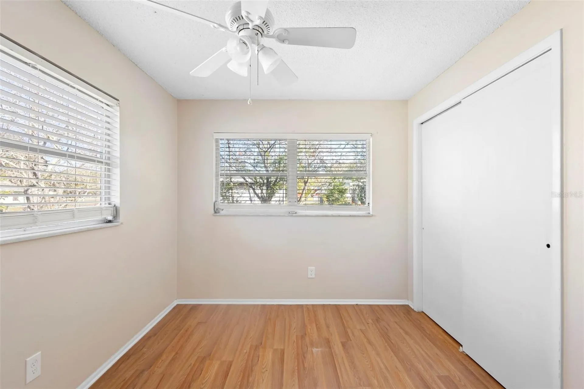 2373 Fairgren Avenue Deltona FL 32738