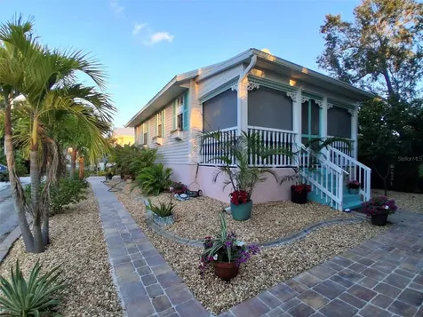 216 Berry Street Punta Gorda FL 33950