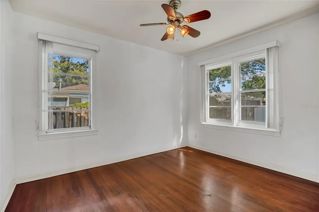 505 S Crystal Lake Drive Orlando FL 32803
