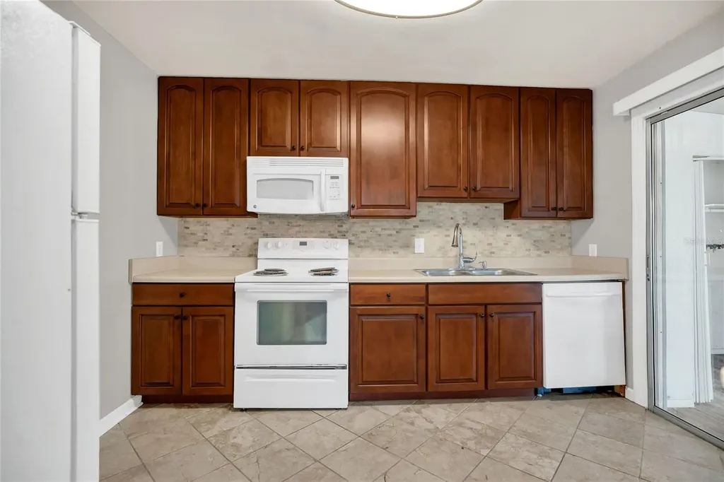505 S Crystal Lake Drive Orlando FL 32803