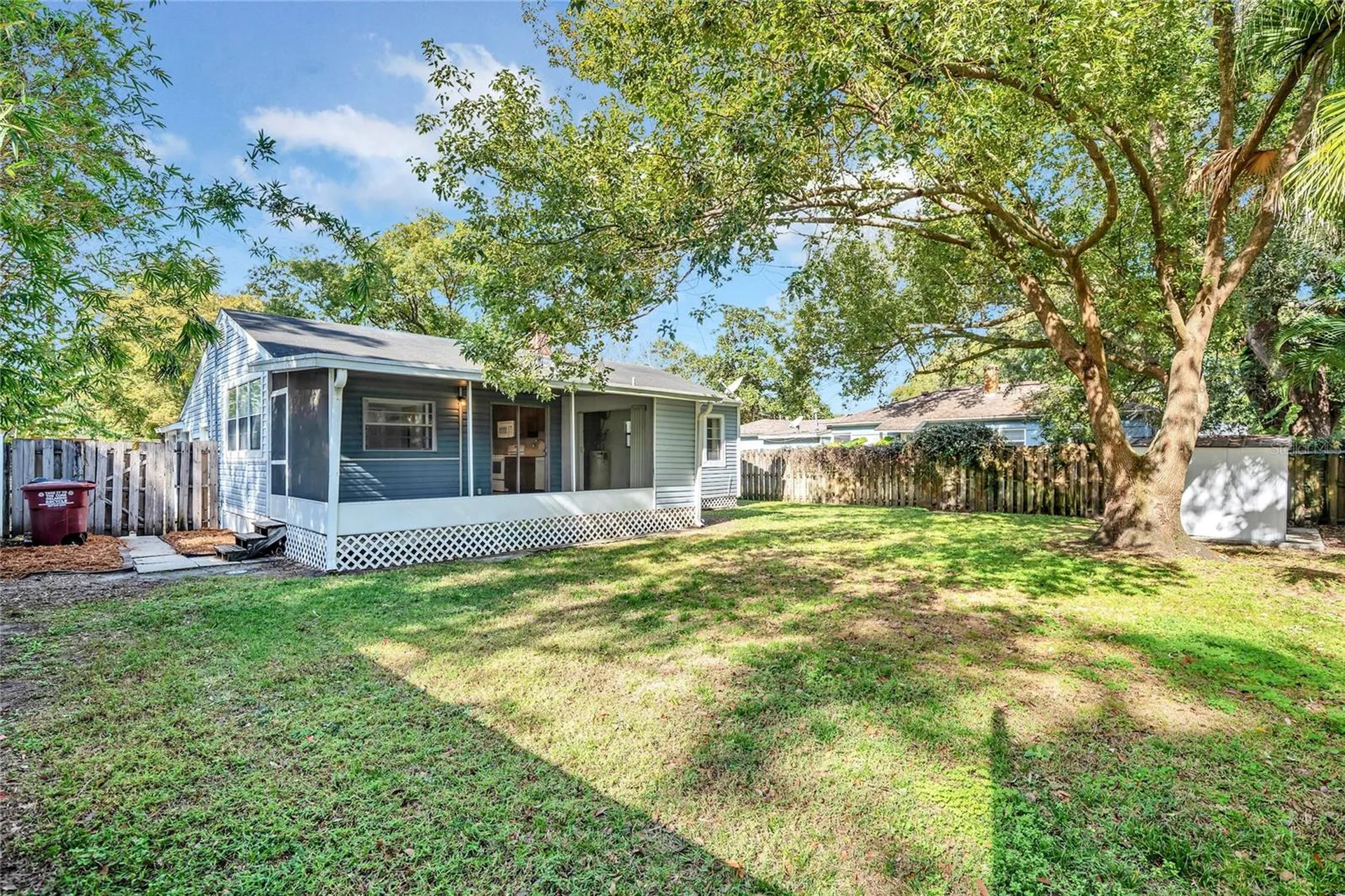 505 S Crystal Lake Drive Orlando FL 32803