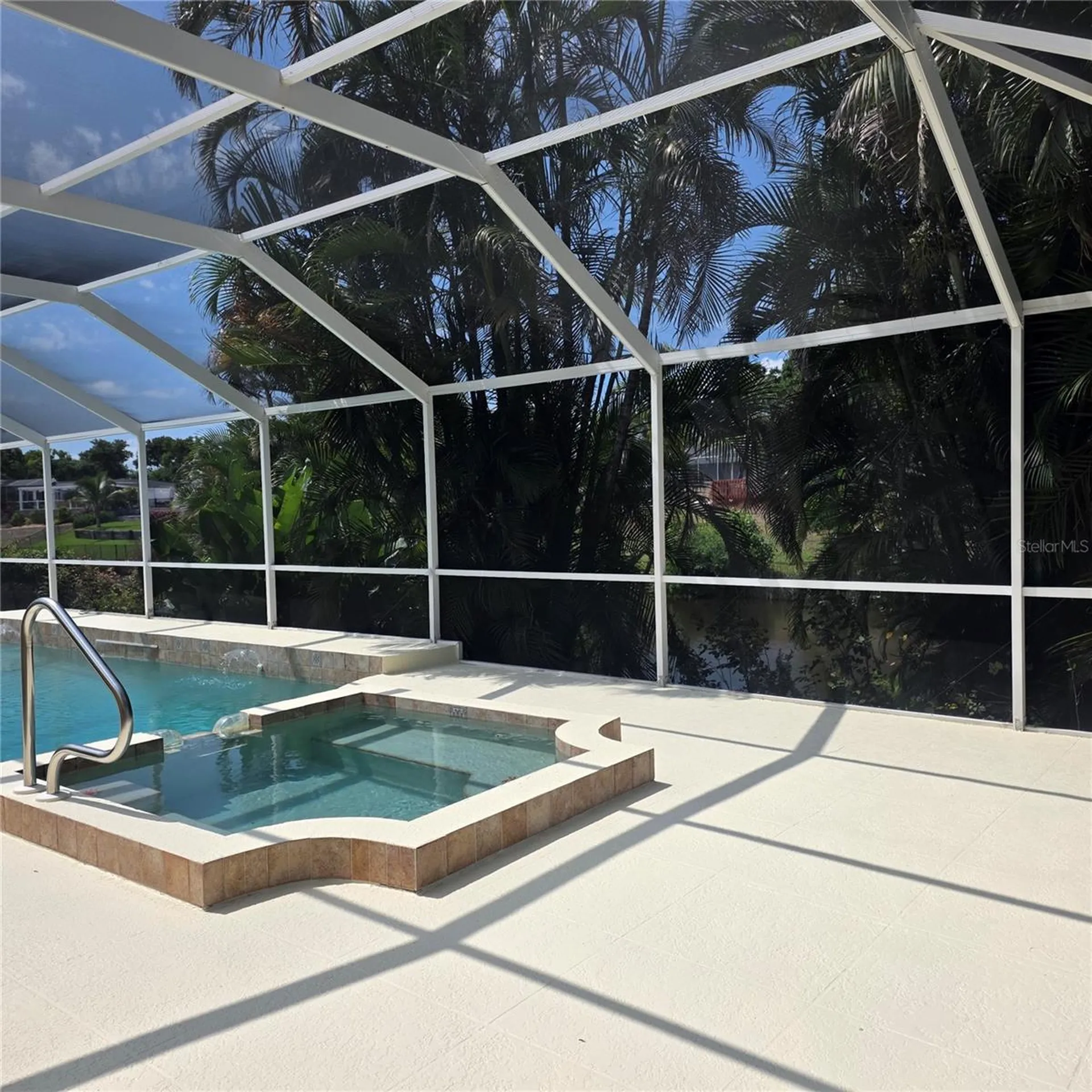 3310 Mineola Drive Sarasota FL 34239